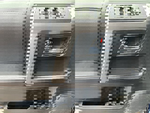 Used 2019 Toyota 4Runner SR5 image 4