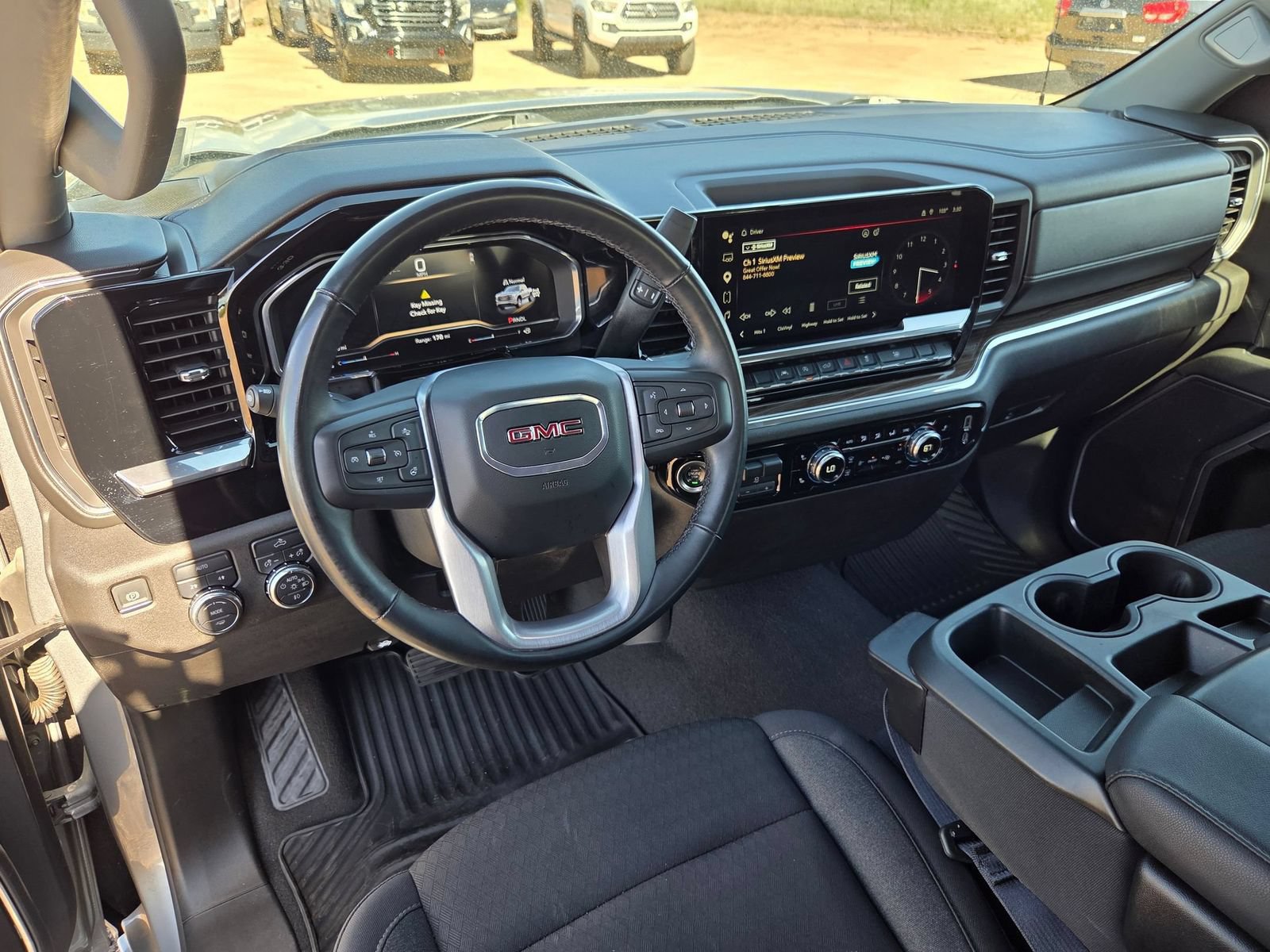 Used 2025 GMC Sierra 1500 Elevation AWD/4WD image 13
