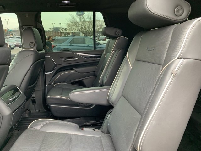 Used 2022 Cadillac Escalade Sport w/ Touring Package image 12