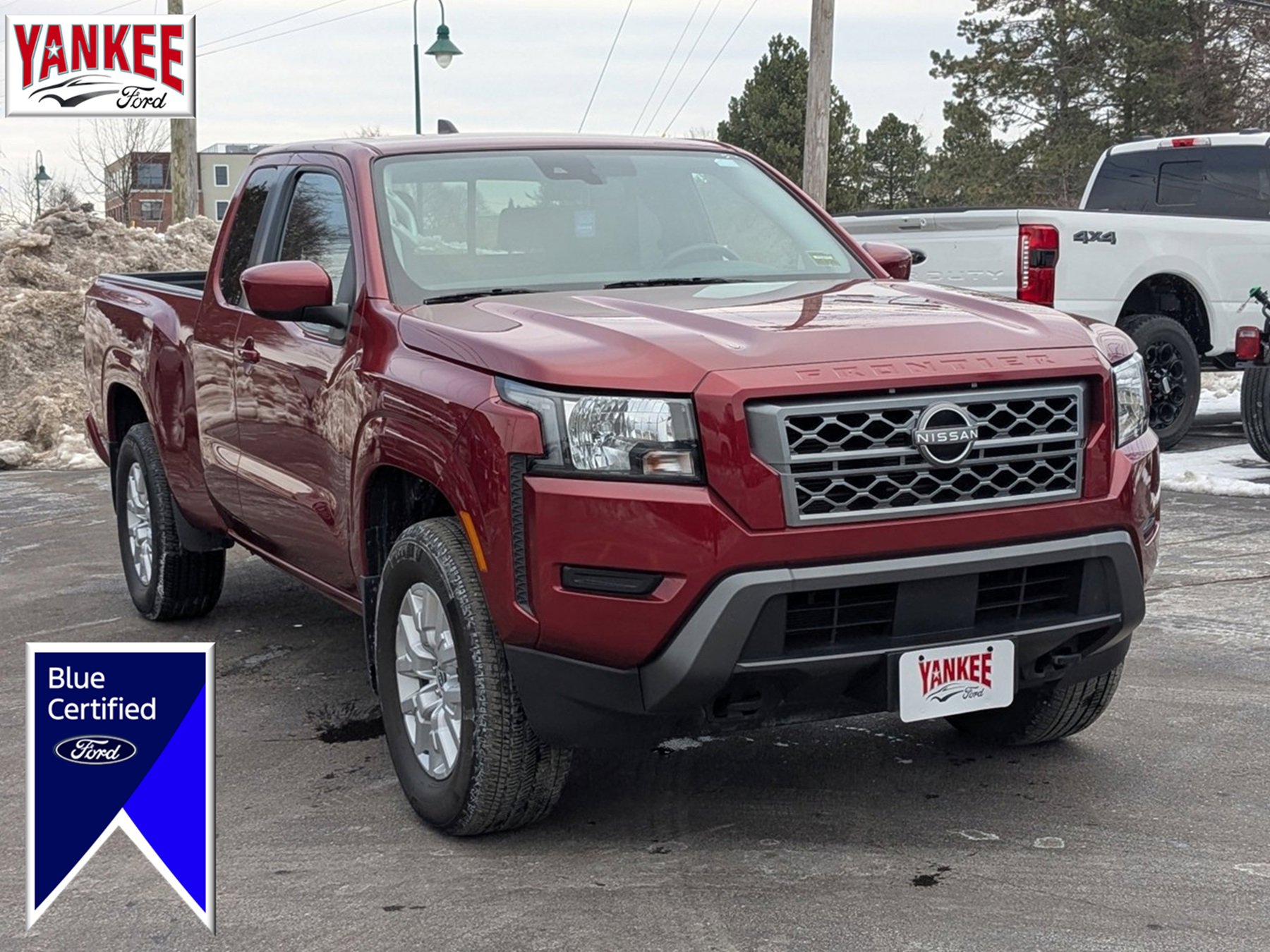 Used 2022 Nissan Frontier SV image 1