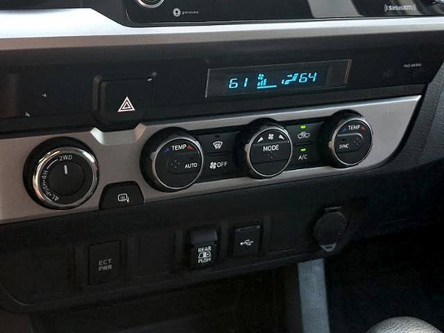 Used 2021 Toyota Tacoma SR5 AWD/4WD image 16