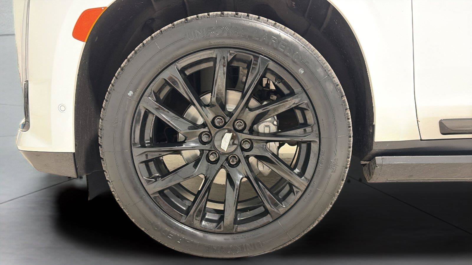 Used 2021 Cadillac Escalade ESV Sport w/ Driver Assist Tech Package AWD/4WD image 34