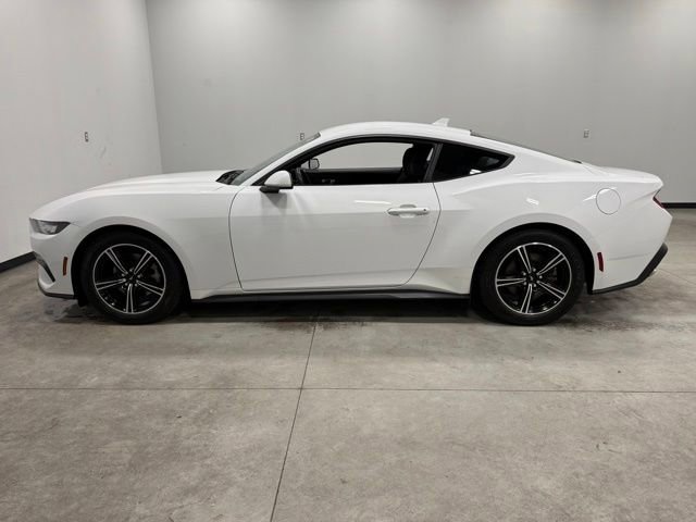 Certified 2024 Ford Mustang Coupe RWD image 8