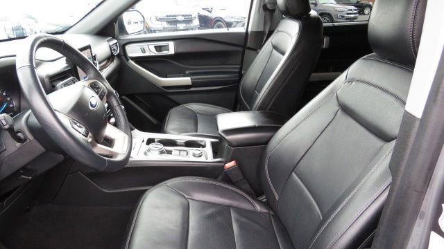 Certified 2023 Ford Explorer Limited AWD/4WD video 4