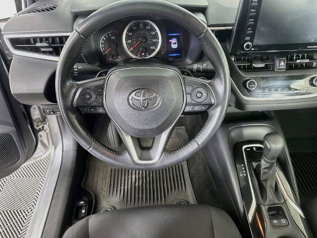 Used 2022 Toyota Corolla SE w/ SE Premium Package FWD image 12
