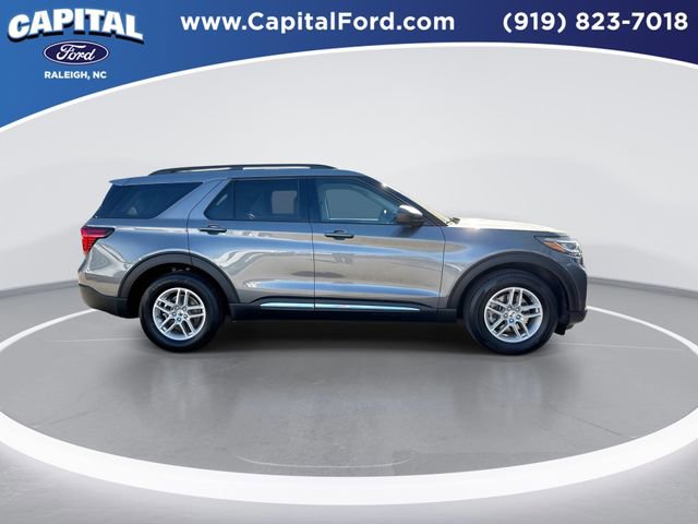 Certified 2025 Ford Explorer Active w/ Active Comfort Package image 9