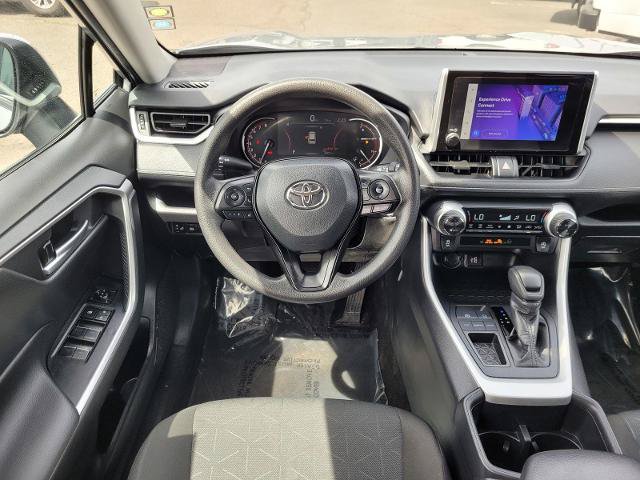 Used 2025 Toyota RAV4 XLE FWD image 18
