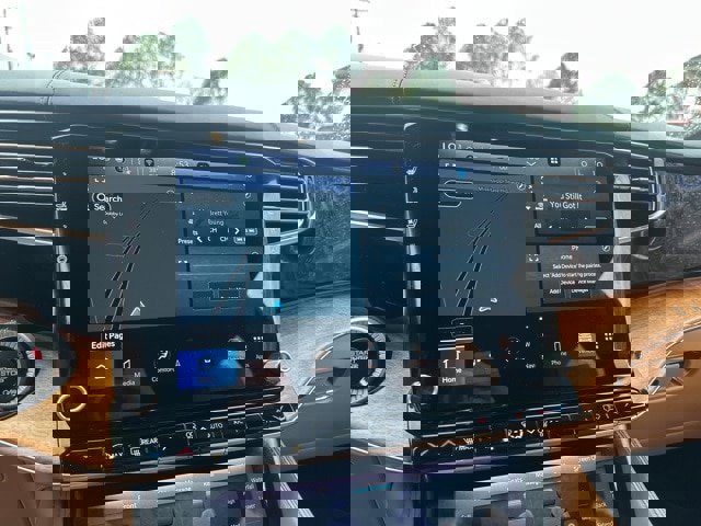 Used 2022 Jeep Grand Wagoneer Series III image 6