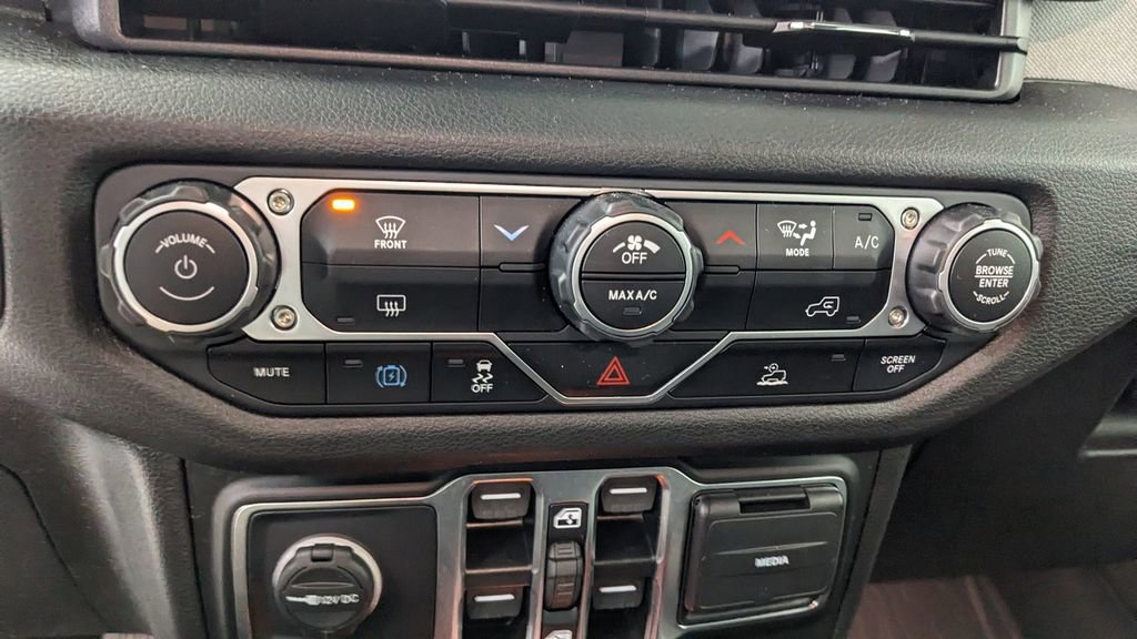 Used 2025 Jeep Wrangler Unlimited Sport S 4xe image 26