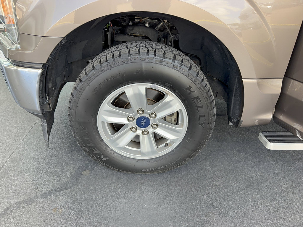 Certified 2018 Ford F150 XLT RWD image 32