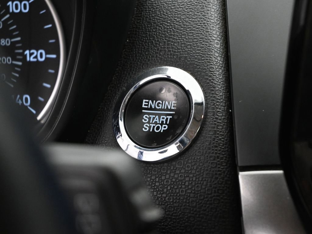 Certified 2020 Ford EcoSport SE image 48