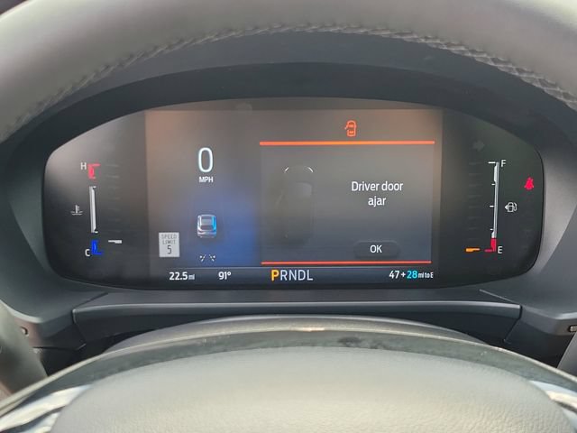 Certified 2025 Ford Escape SE FWD image 34