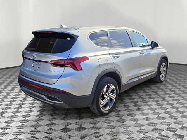 Used 2023 Hyundai Santa Fe SE FWD image 4