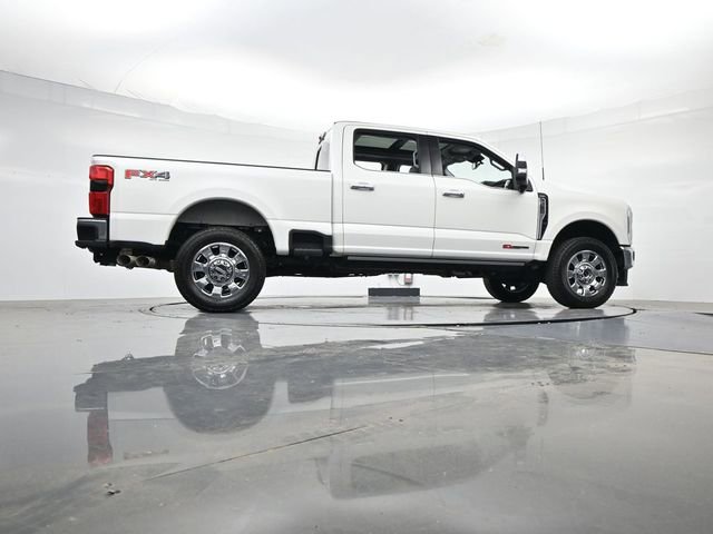 Certified 2024 Ford F250 Lariat w/ Lariat Ultimate Package AWD/4WD image 30