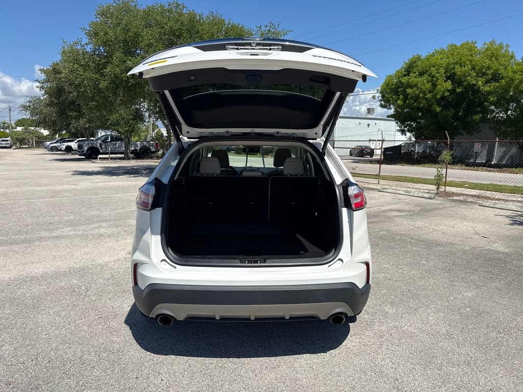 Certified 2020 Ford Edge Titanium FWD image 27