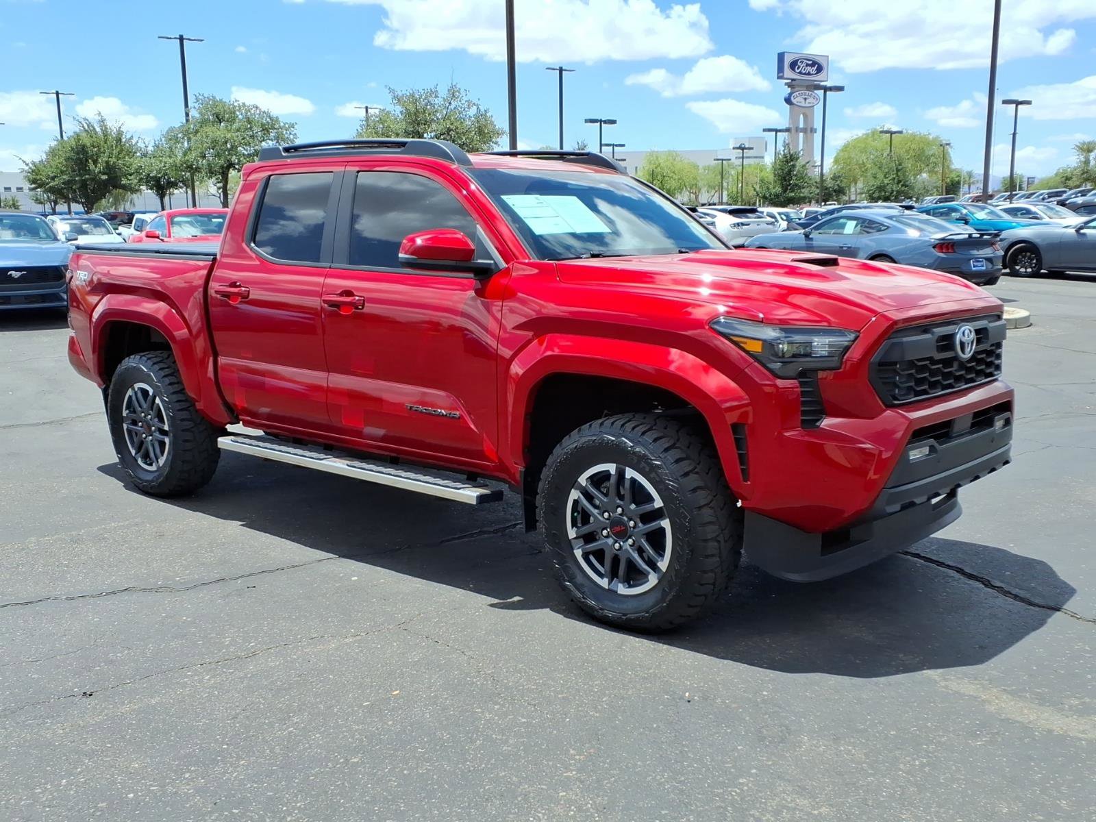Used 2024 Toyota Tacoma TRD Sport w/ TRD Sport Upgrade Package AWD/4WD image 8