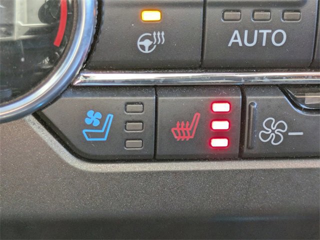 Certified 2021 Ford Expedition Max Platinum image 24