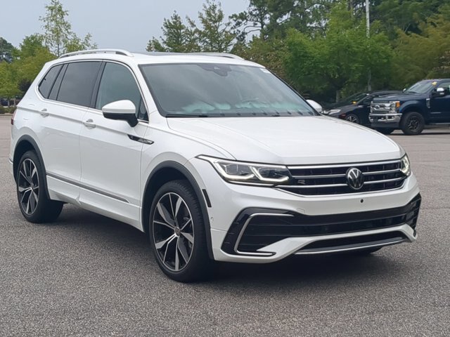 Used 2024 Volkswagen Tiguan SEL R-Line