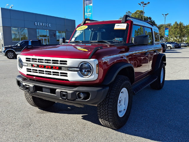 Certified 2025 Ford Bronco Heritage Edition AWD/4WD image 5