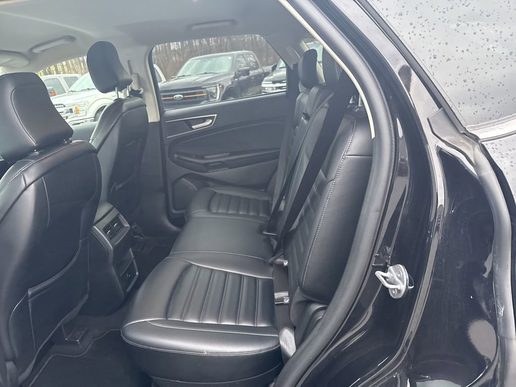 Certified 2024 Ford Edge SEL image 10