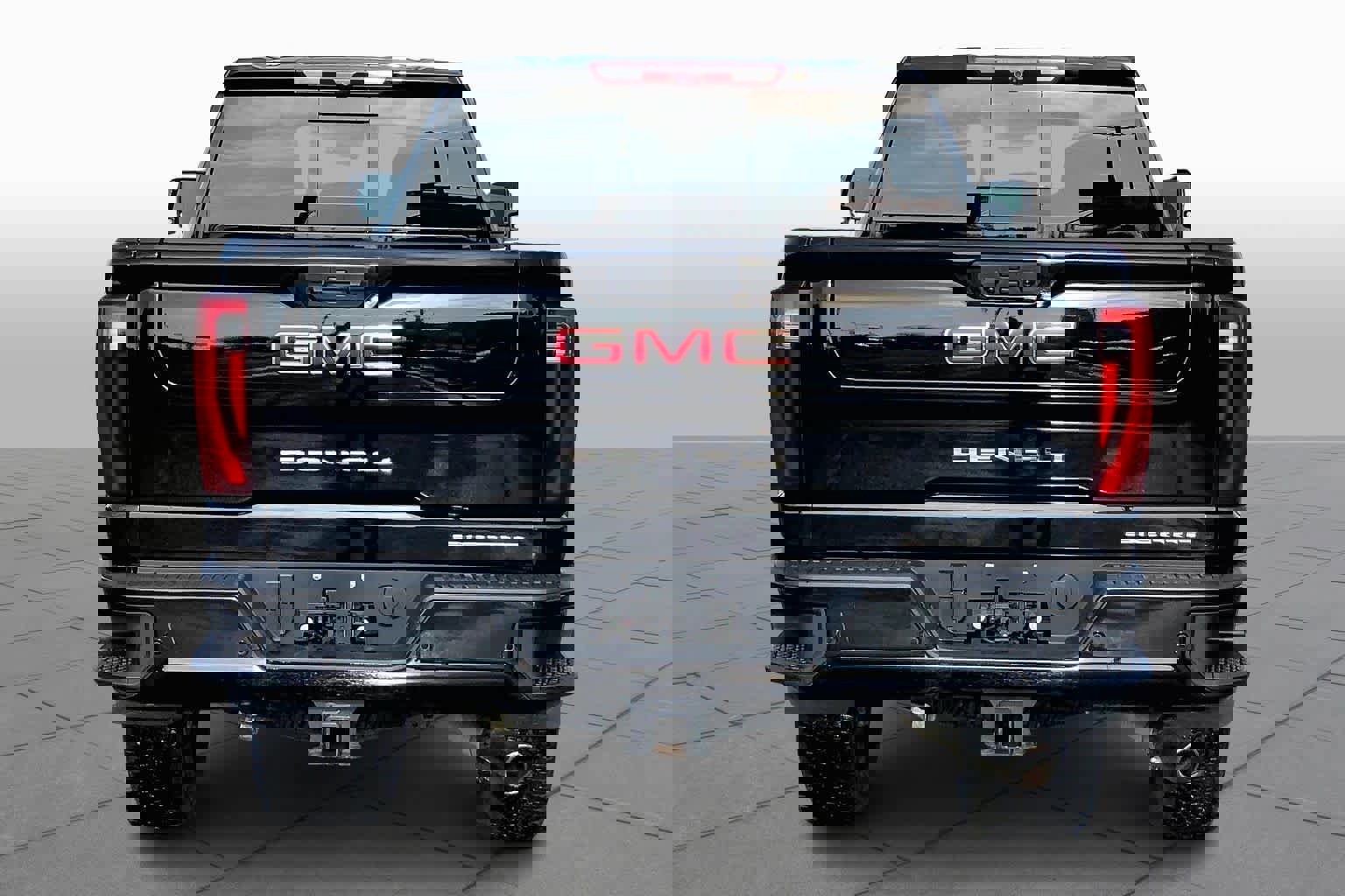 Used 2025 GMC Sierra 2500 Denali w/ Denali Reserve Package image 3