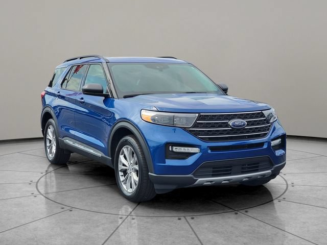 Certified 2023 Ford Explorer XLT w/ Equipment Group 202A AWD/4WD image 14