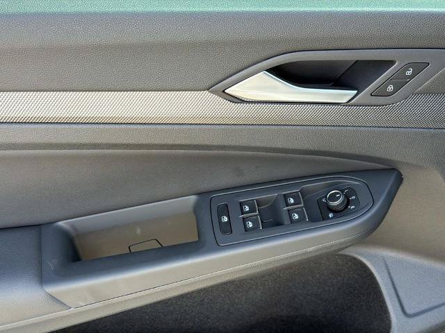 Used 2025 Volkswagen GTI SE FWD image 20
