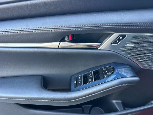 Used 2020 MAZDA MAZDA3 Hatchback w/ Premium Package FWD image 10