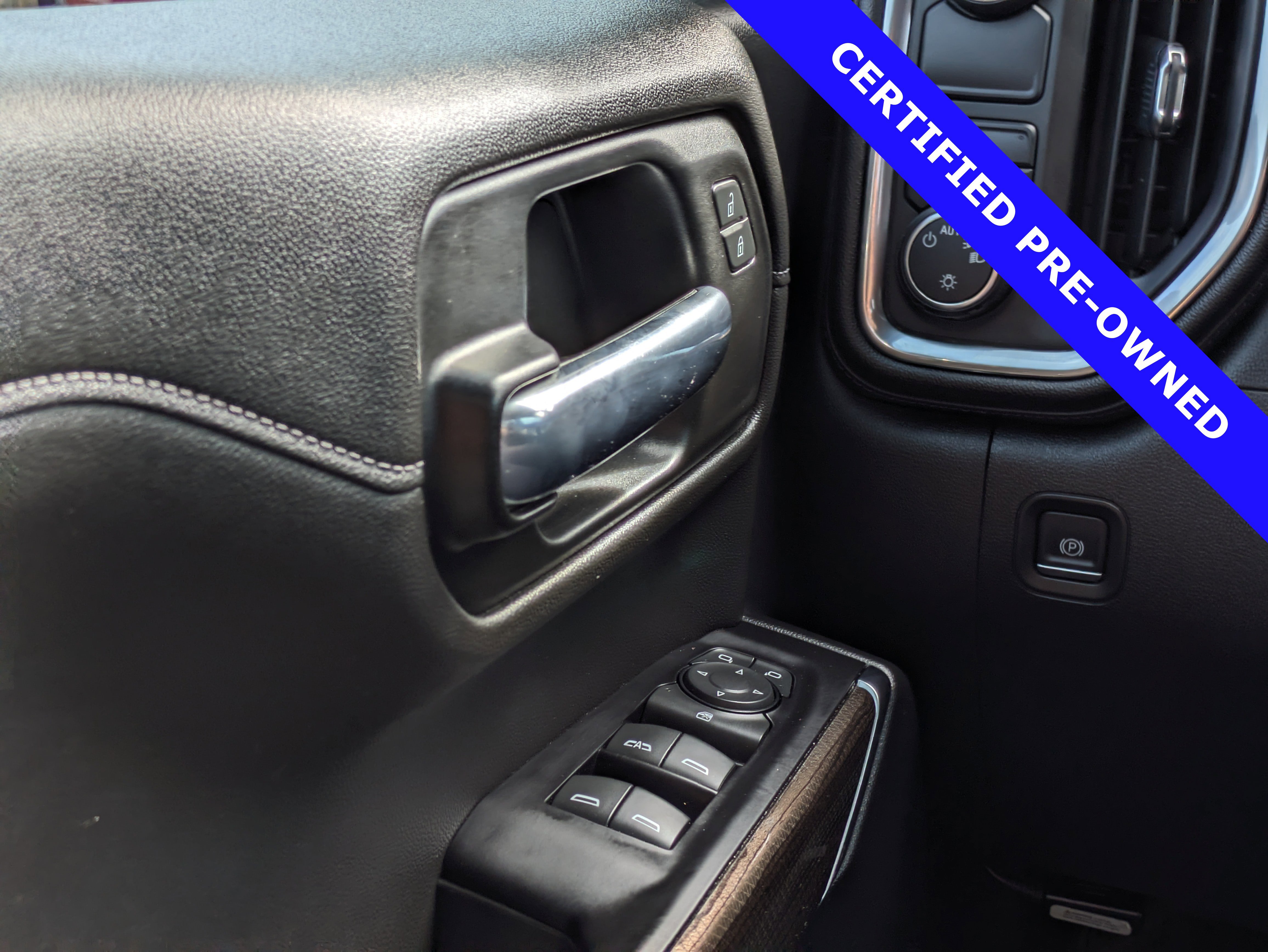 Used 2020 Chevrolet Silverado 1500 LT w/ All-Star Edition image 23