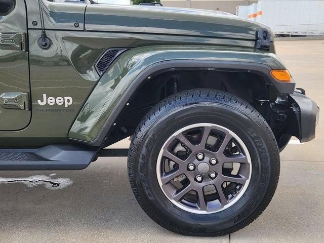 Used 2022 Jeep Gladiator Overland w/ Popular Equipment Package AWD/4WD image 8