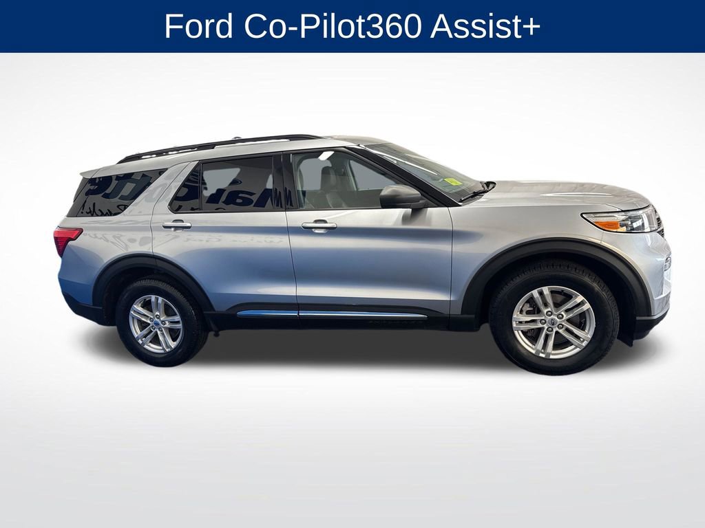 Certified 2021 Ford Explorer XLT w/ Equipment Group 202A AWD/4WD image 7