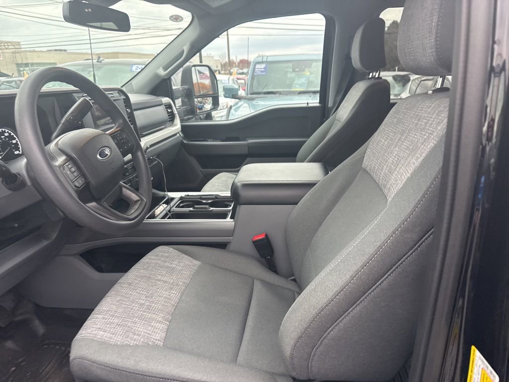 Certified 2023 Ford F350 XLT w/ 360-Degree Camera Package image 12