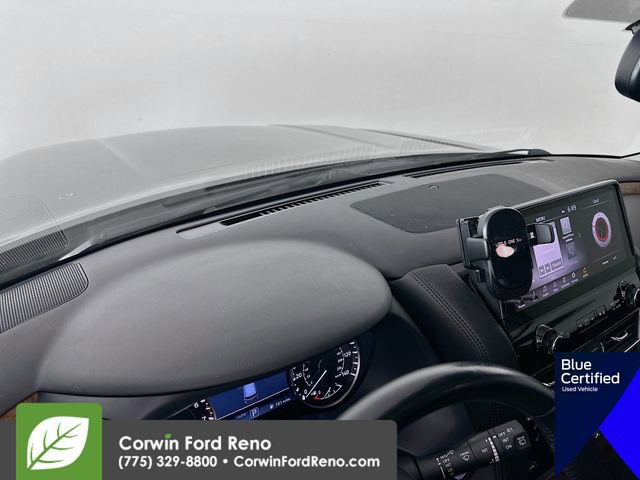 Used 2022 Nissan Armada SL w/ Captain's Chairs Package AWD/4WD image 11