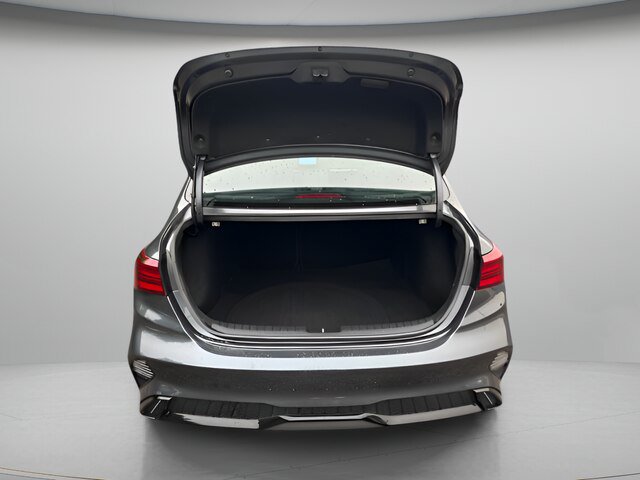 Used 2023 Kia Forte GT-Line FWD image 12