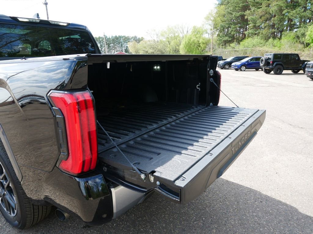 Used 2024 Toyota Tundra Limited w/ Power Package AWD/4WD image 10