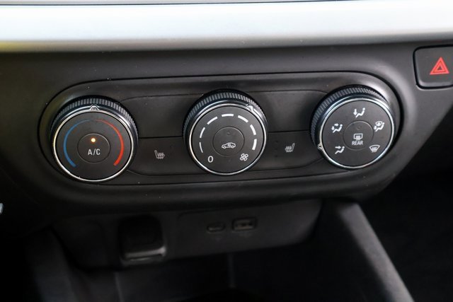 Used 2024 Chevrolet Trax RS image 29