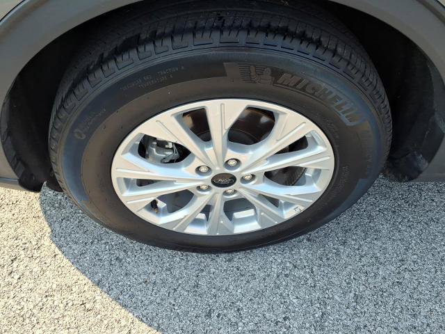 Certified 2025 Ford Escape Active FWD image 5