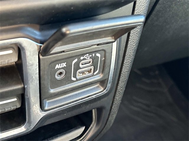 Used 2022 Jeep Gladiator Mojave image 35