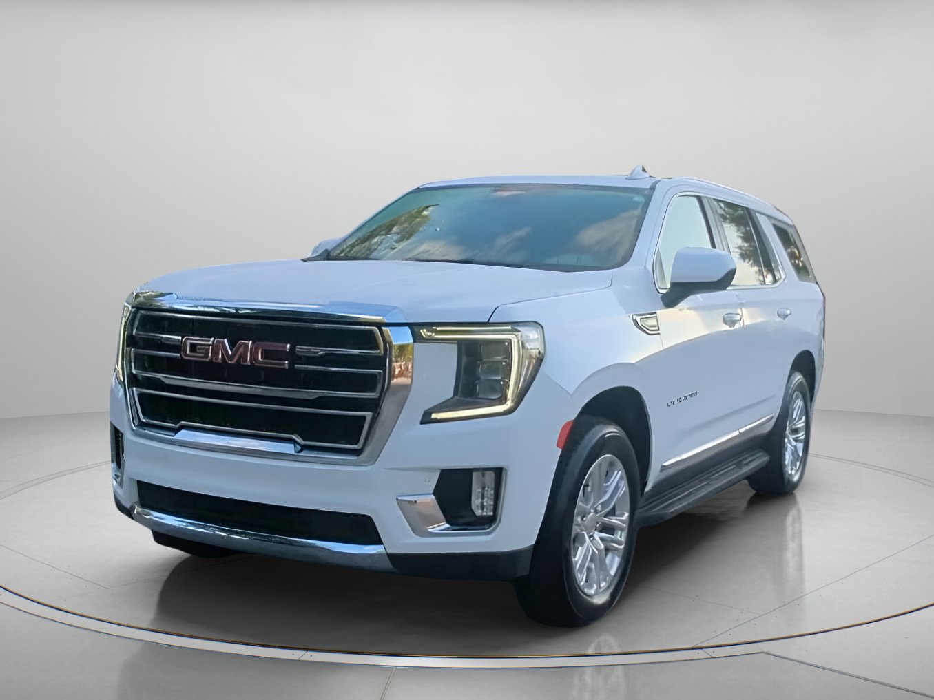 Used 2024 GMC Yukon SLT RWD image 11