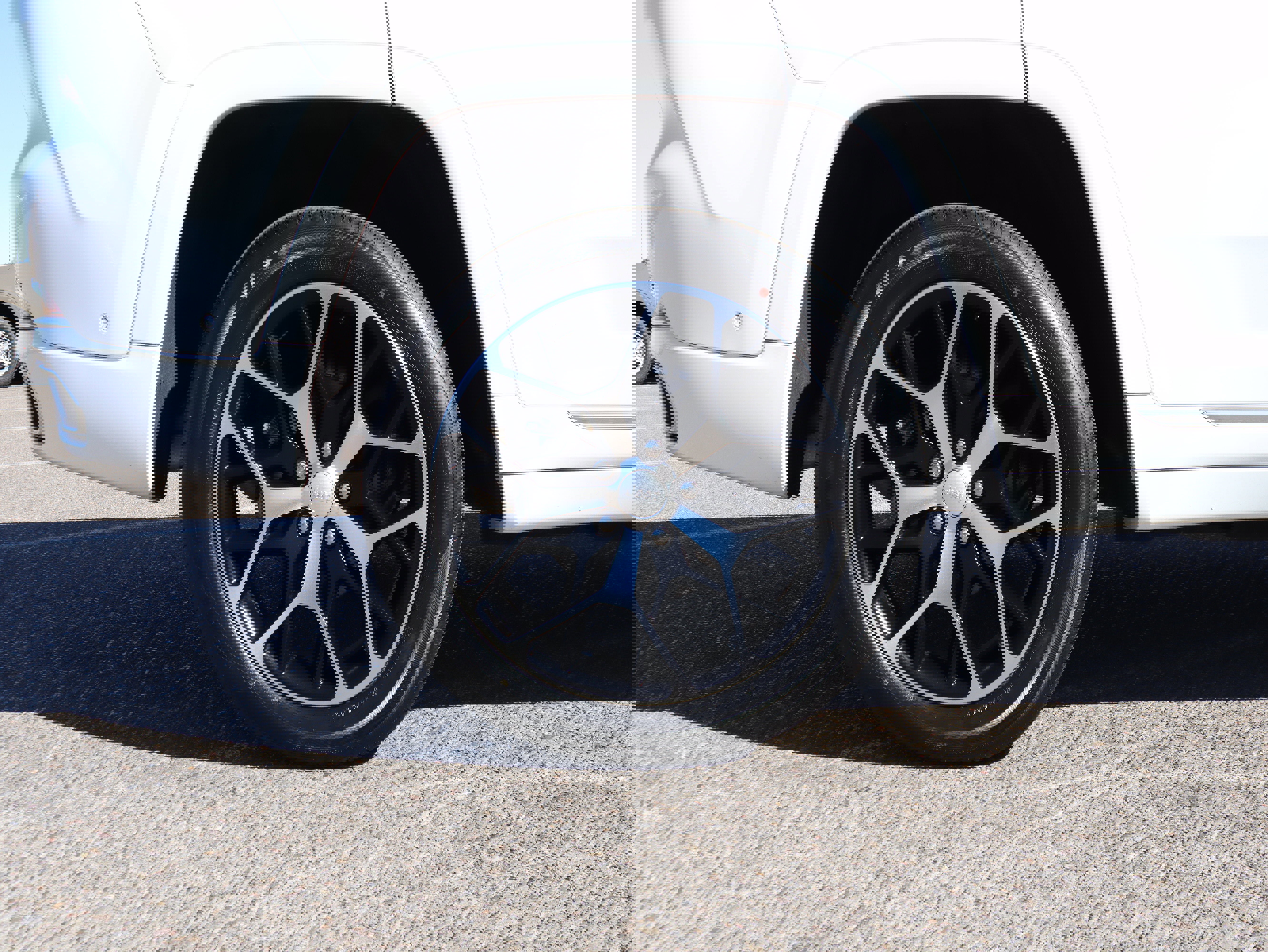 Used 2023 Jeep Grand Cherokee Summit image 12