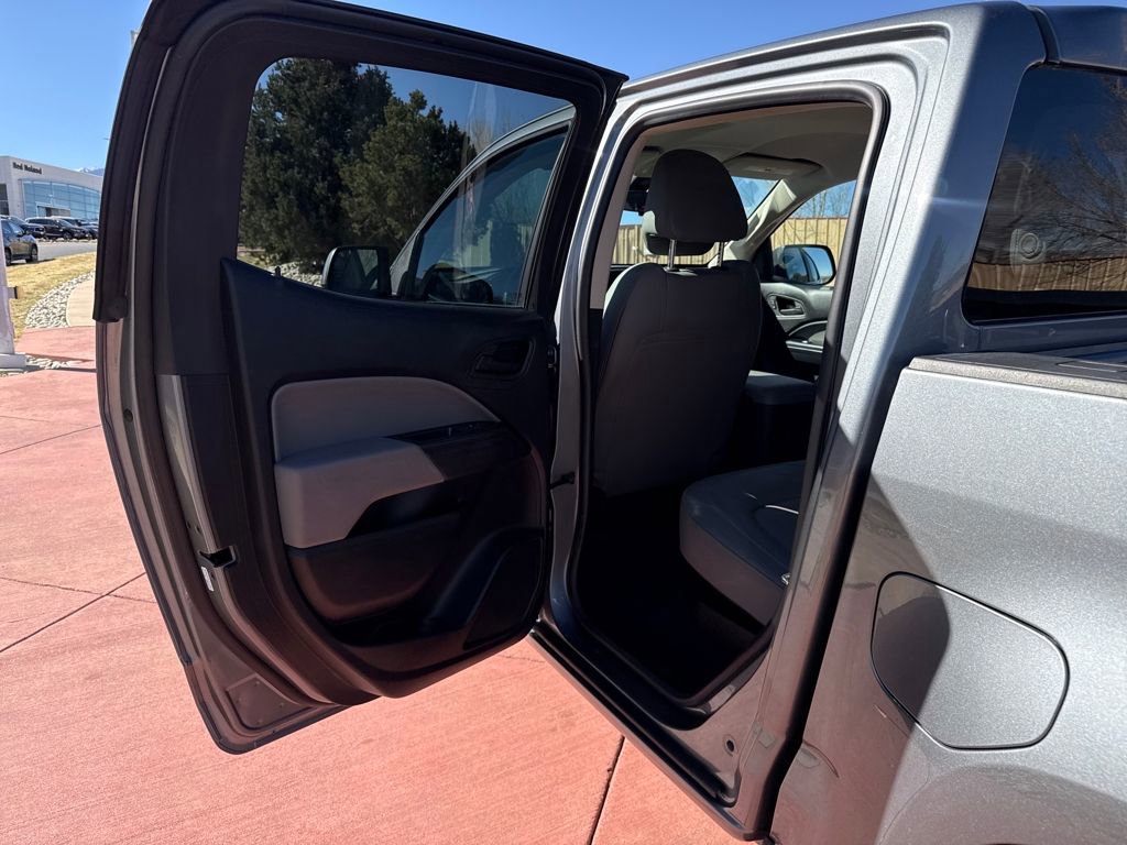 Used 2020 Chevrolet Colorado W/T w/ WT Convenience Package image 18