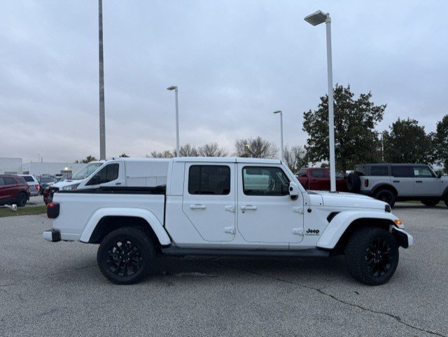 Used 2021 Jeep Gladiator Overland AWD/4WD image 10
