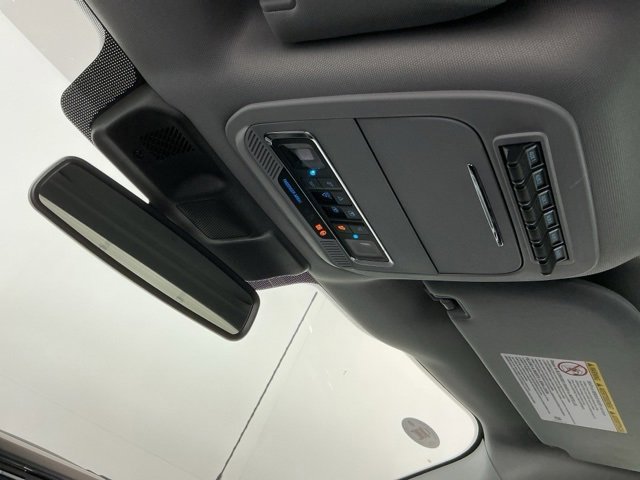 Certified 2025 Ford F350 Lariat w/ FX4 Off-Road Package image 25