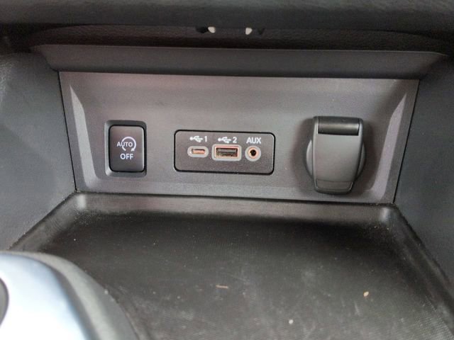 Used 2025 Nissan Sentra SV image 26