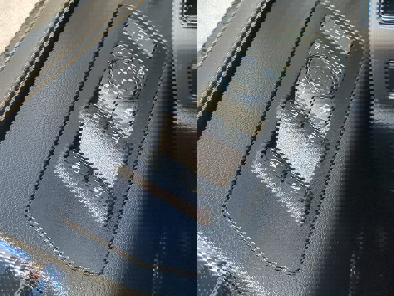 Certified 2021 Ford F450 Platinum w/ FX4 Off-Road Package image 23