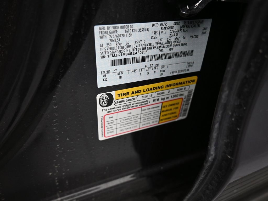 Certified 2025 Ford Expedition Max Platinum image 19