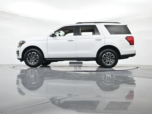 Certified 2024 Ford Expedition XLT RWD image 41