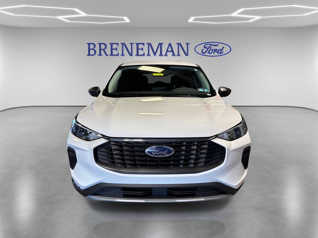 Certified 2025 Ford Escape Active AWD/4WD image 2