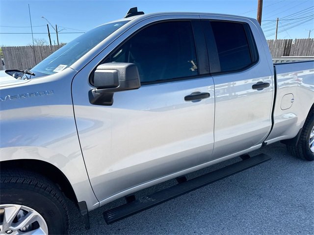 Used 2022 Chevrolet Silverado 1500 Custom image 35