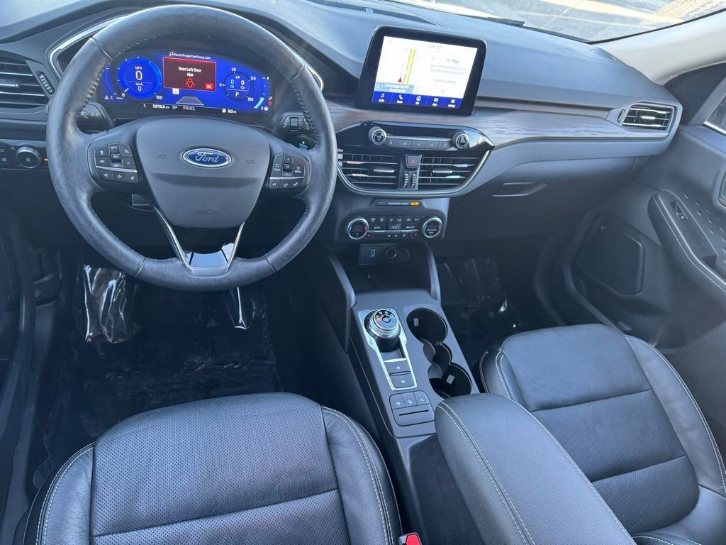 Certified 2020 Ford Escape Titanium AWD/4WD image 15